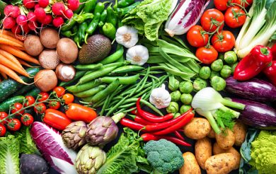 Eating vegetables lowers cancer risk